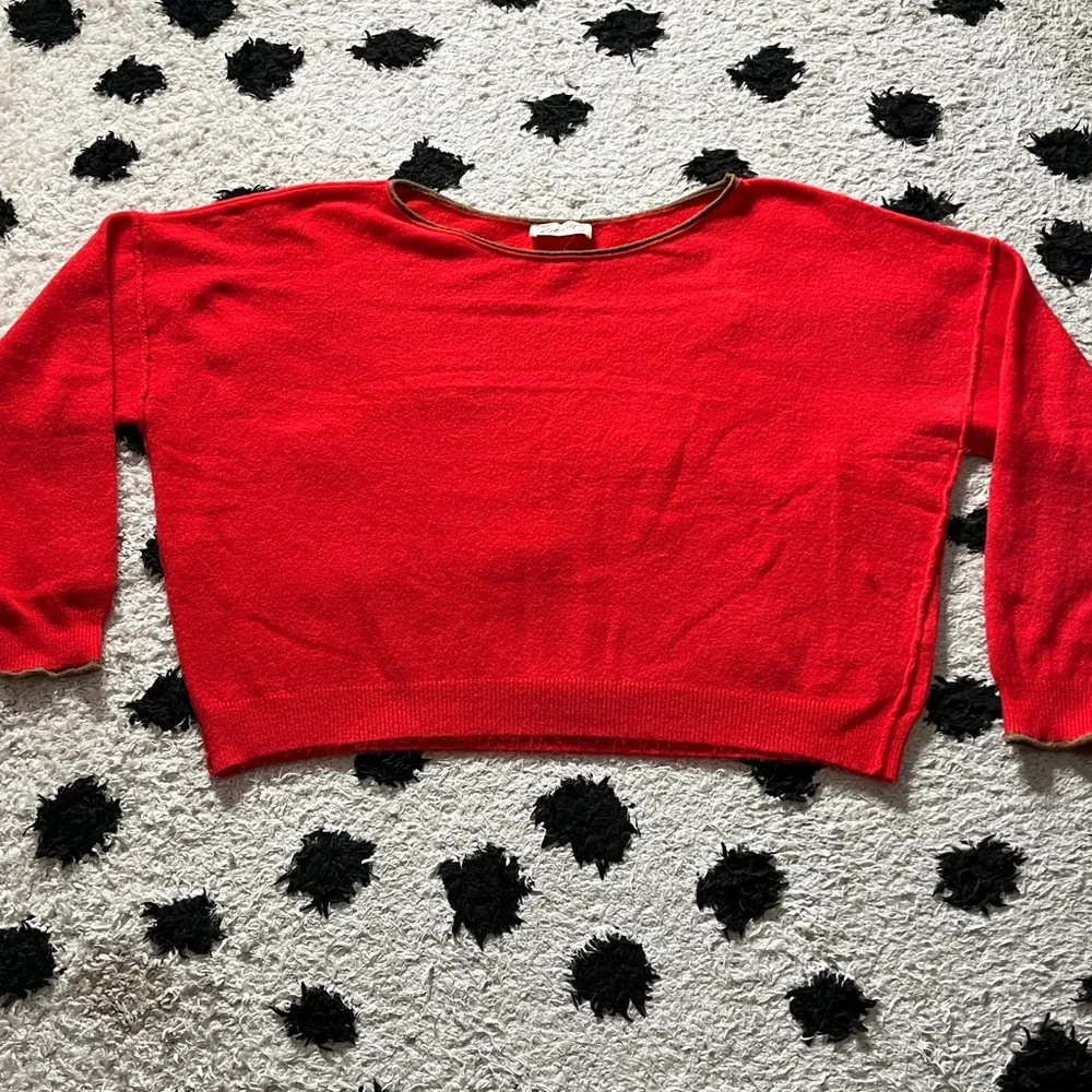 Free People size Medium bright Red Women's crop Sweater